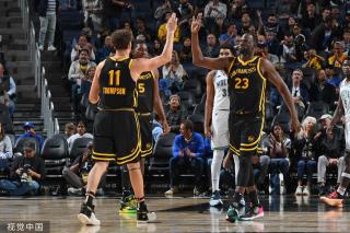 10次助攻 10次助攻