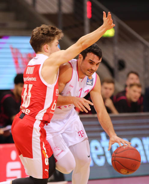 本泽马等球 本泽马等球